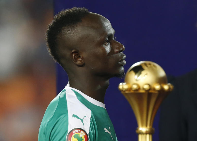 Last-gasp Mane penalty hands Senegal victory over Zimbabwe : The standard Sports