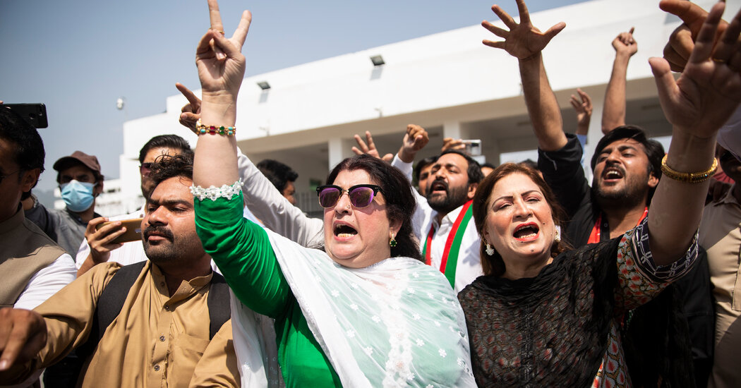 Imran Khan Dissolves Parliament, Blocking No-Confidence Vote