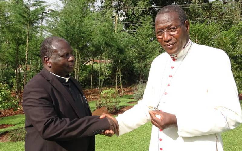 Eating humble pie: Priest forced to apologise for endorsing Sossion