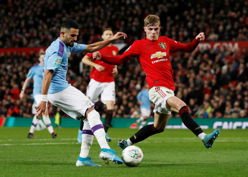 Brandon Williams signs new long-term Man United deal