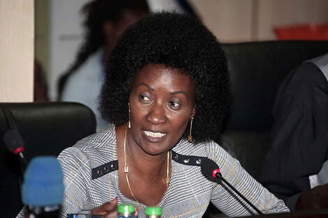 Action Taken on 200 Principals Caught Defying Gov't Order on Fees