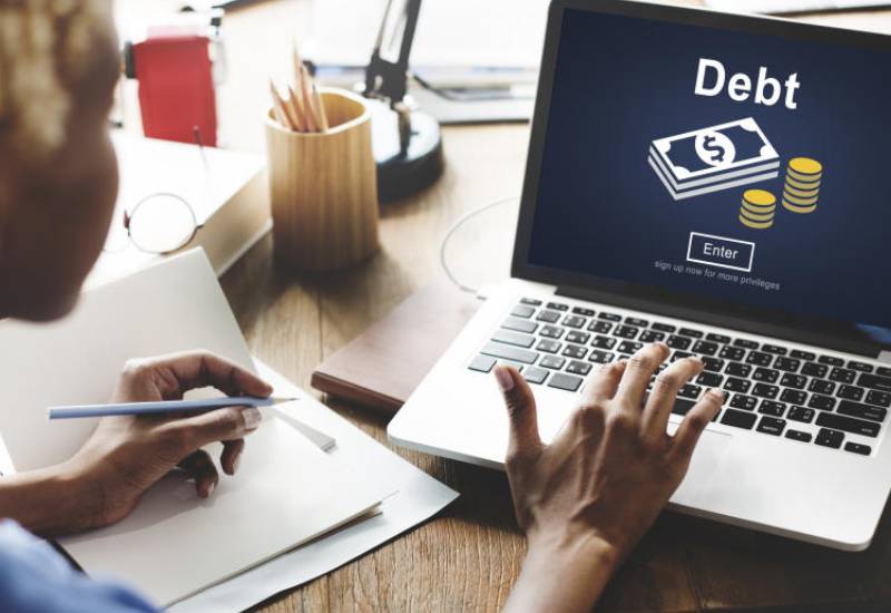 Why your debt situation is not getting better Eve woman