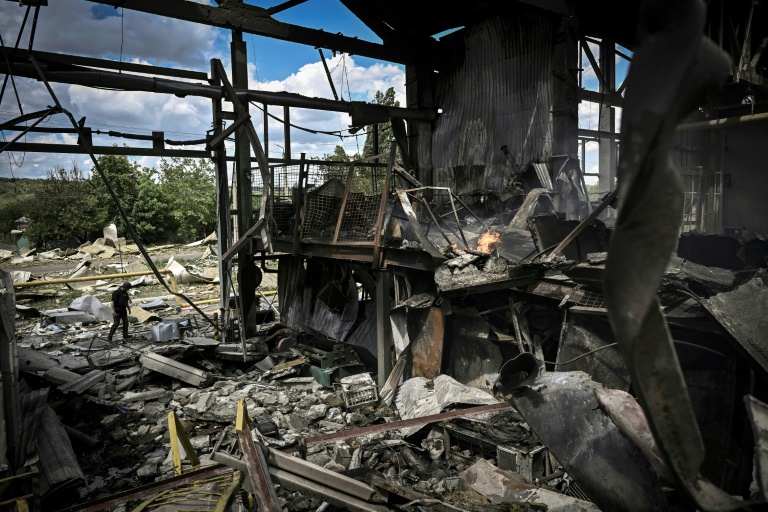 Russia steps up battle for eastern Ukraine » Capital News
