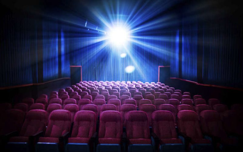 Closely watched 'Tenet' earns critical praise as U.S. cinemas reopen