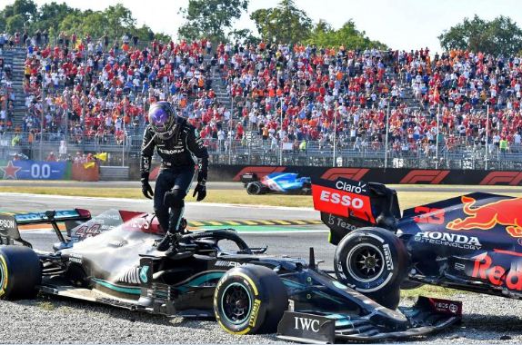 Formula One's most memorable last-race title deciders : The standard Sports