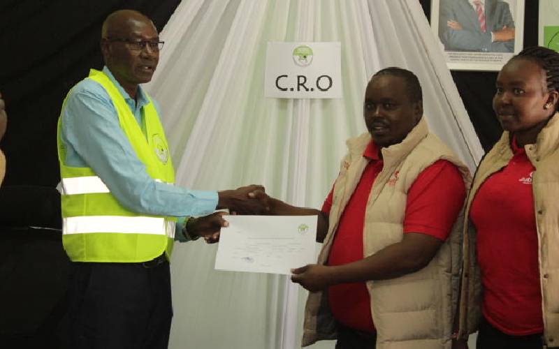 Governor Alex Tolgos cleared to face Senator Kipchumba Murkomen in August polls
