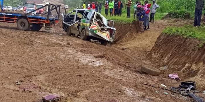 4 Dead as Matatu Full of Students Crashes Into Lorry