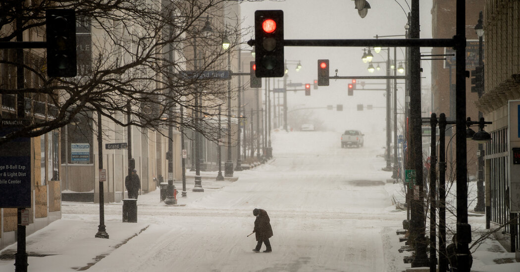 Winter Storm Live Updates: Heavy Snow Sweeps Across U.S.