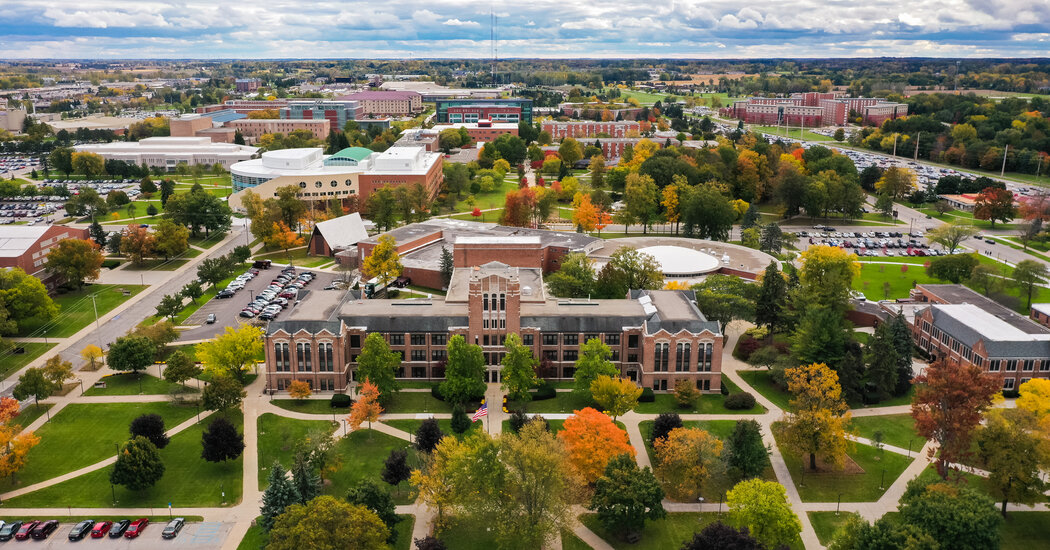 Central Michigan University to Pay Tuition After Scholarship Error