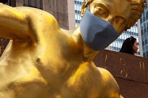 Rockefeller Center in Manhattan. A statewide mask mandate goes into effect on Monday, requiring all businesses and public spaces that do not check vaccine status to require a mask.