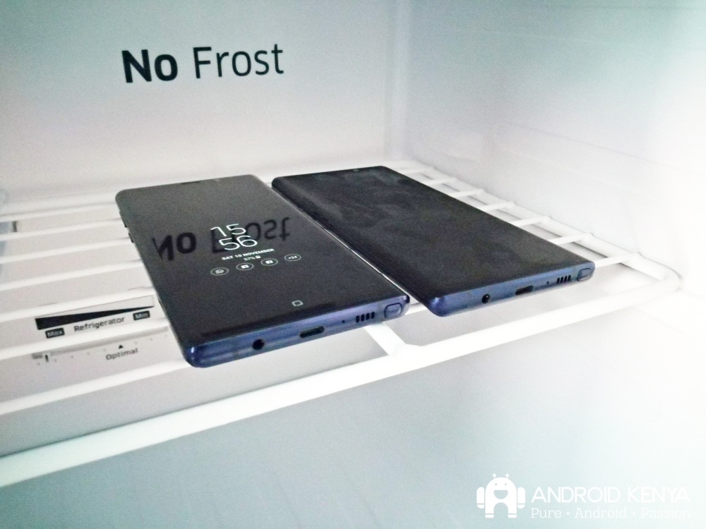 Android 10 includes safeguards for when the USB port overheats or becomes contaminated
