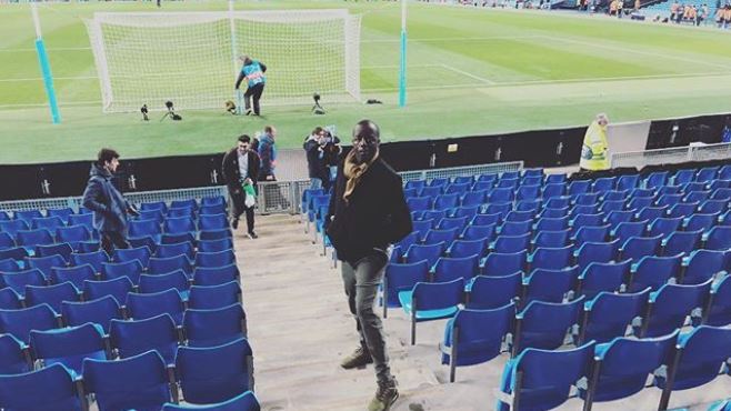 Raila Odinga Jnr 'Heckled' at Etihad Stadium while Taking Photo