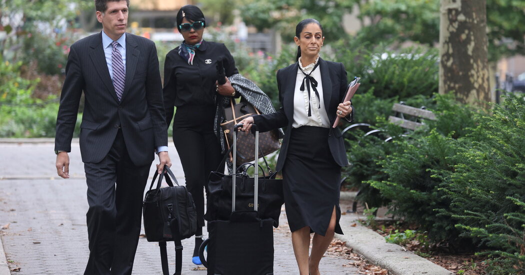 R. Kelly Trial Live Updates: ‘Convict Him,’ Prosecutors Say