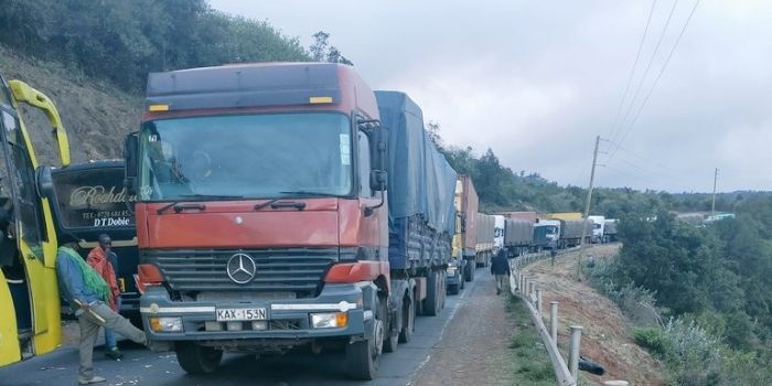 Motorists Stuck For 8 Hours on Mai Mahiu Road