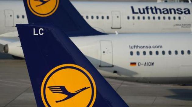 Lufthansa warns of price rises as tourist demand takes off