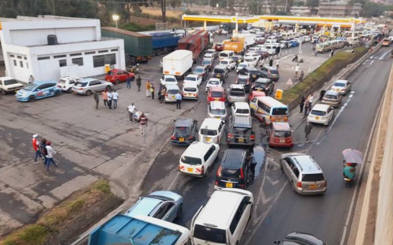 Government says Kenyan motorists to blame for fuel shortage