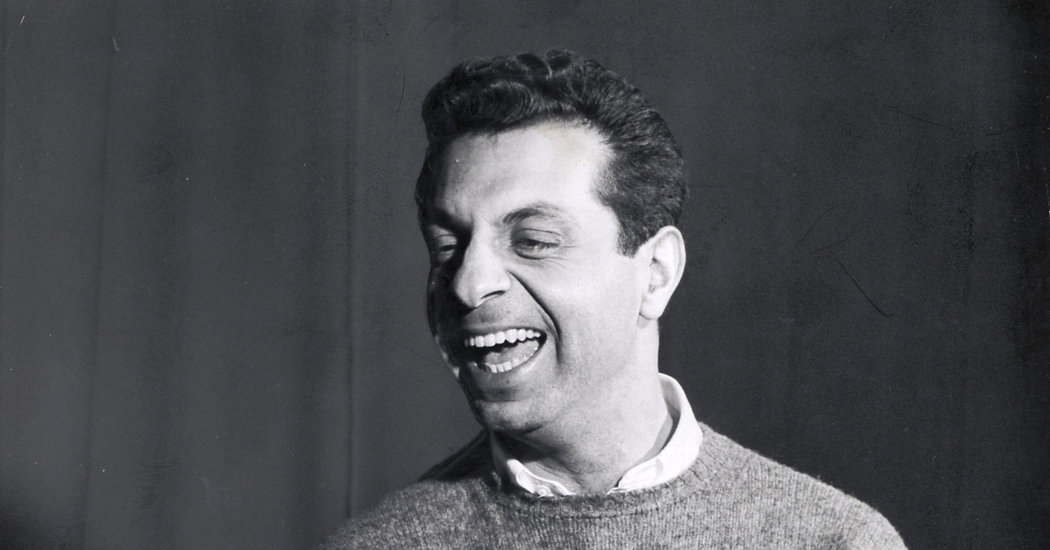 Mort Sahl, Whose Biting Commentary Redefined Stand-Up, Dies at 94