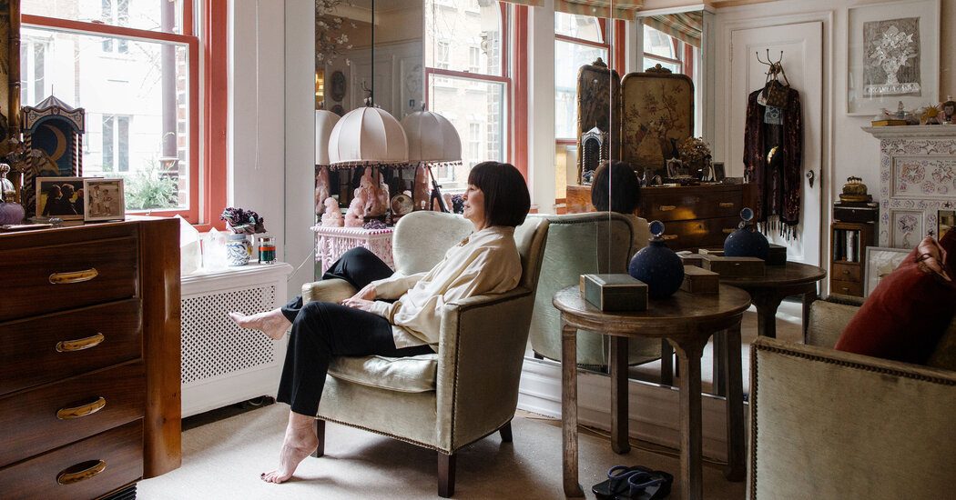 Gloria Vanderbilt’s Beekman Place Apartment Is for Sale
