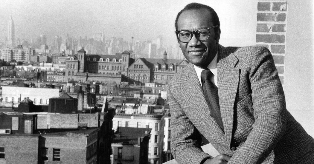 Franklin A. Thomas, Pathbreaking Ford Foundation President, Dies at 87