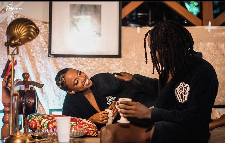 Baby mama takes a swipe at Bensoul, mocks him for growing up without a dad