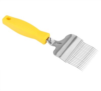 Profitable beekeeping: Uncapping fork
