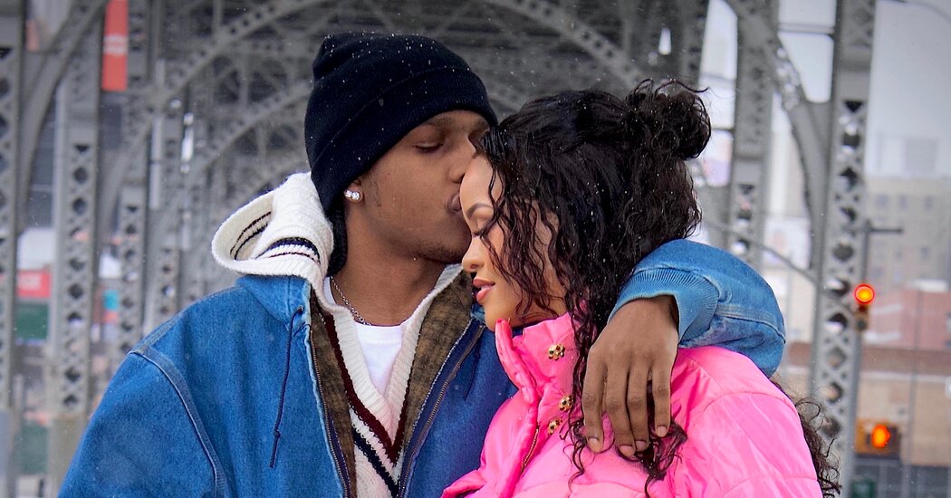 Rihanna Is Pregnant. Here's Why the Photo Shoot Is Next-Level.