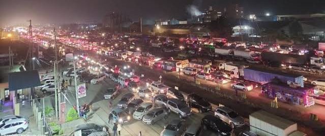 Mombasa Road Nightmare: Stress and Anger as Kenyans Lose Time, Money