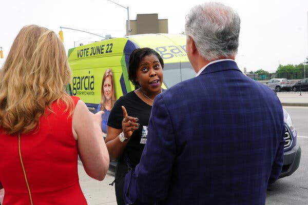 Adele Mayers speaking with Kathryn Garcia on Monday. She said that she did not understand the backlash to Ms. Garcia and Andrew Yang campaigning together.
