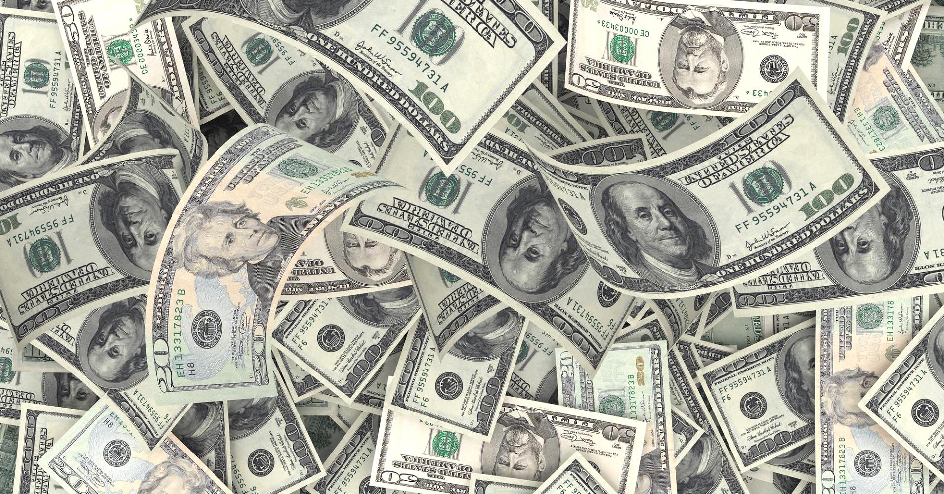 Global Economy To Slump For Two Years On Weakened US, China Growth