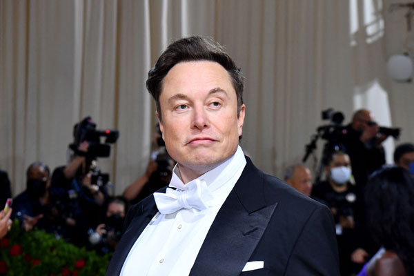 Elon Musk puts Sh5 trillion Twitter deal ‘on hold’