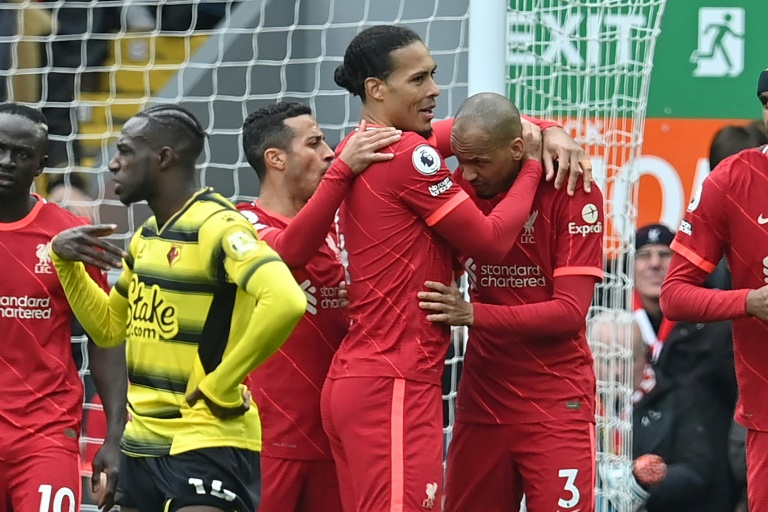 Manchester City leapfrog Liverpool after Reds claim Premier League top spot