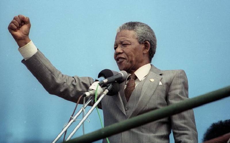 We need to publicly scrutinise dead leaders instead of praising them
