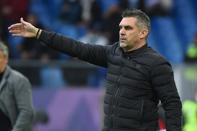 Lille aim to be 'party poopers' against European champions Chelsea