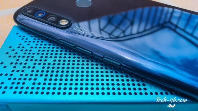 TECNO Camon 12 Review 