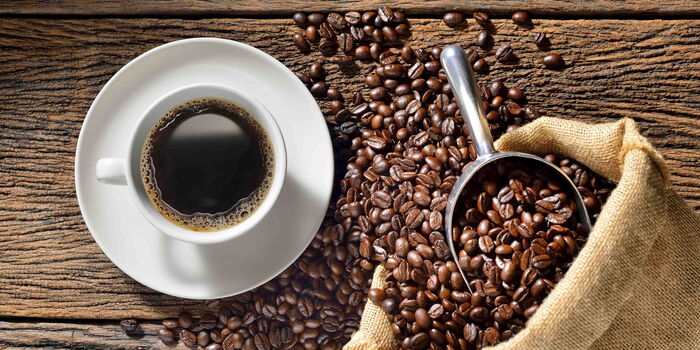 2 Risks Coffee & Tea Pose to Pregnant Women