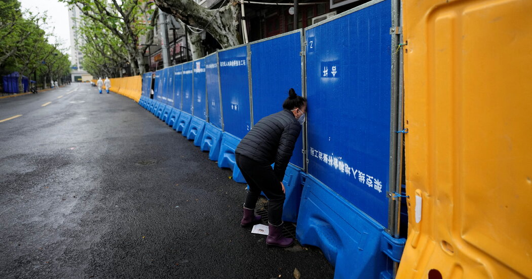 China’s Economic Data Hints at Cost of Zero Covid Strategy
