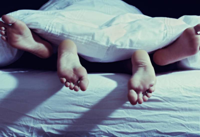 Link between multiple sexual partners and risk of cancer Eve woman