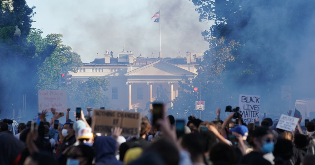 Protesters Dispersed With Tear Gas So Trump Could Pose at Church