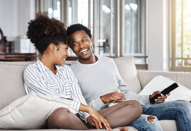 How to spend the Easter holiday at home with bae Eve woman