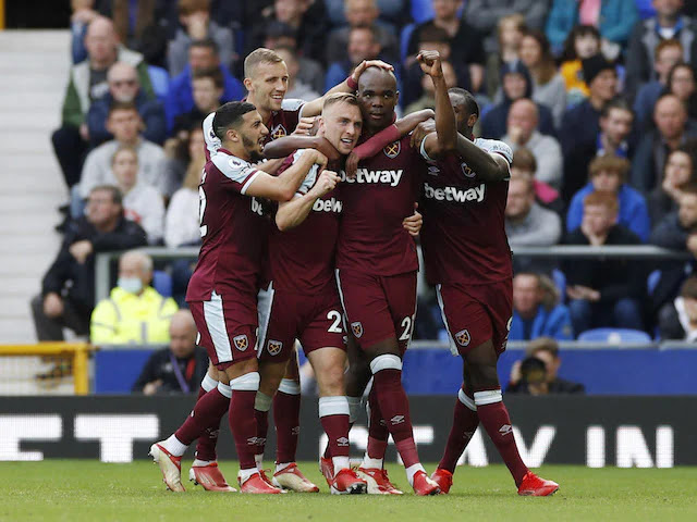 West Ham and Rapid Vienna match photo at UEFA Europa league match
