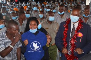 Inmates at Narok GK prison celebrate Valentine – Kenya News Agency