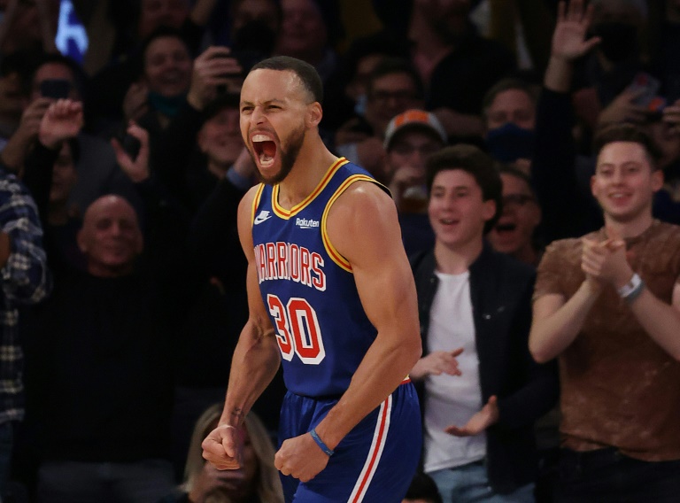 'That's greatness!' Stephen Curry sets NBA three-point record