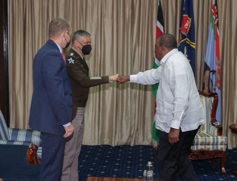 President Kenyatta Holds Talks With U.S. Army General Townsend