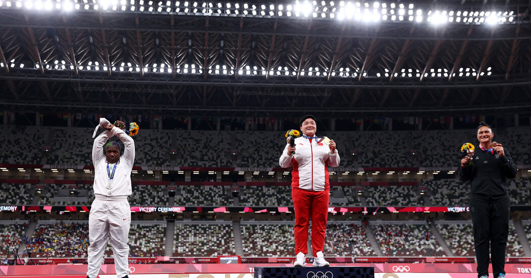 Shot Putter’s Gesture Renews Controversy over Podium Protests at Tokyo Games
