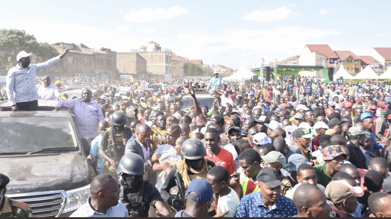 Teargas as Ruto’s Jacaranda rally disrupted, vows he won’t be intimidated » Capital News