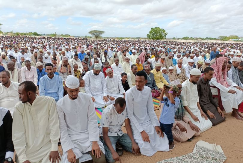 Muslim faithful in Garissa celebrate Eid ul Fitr – Kenya News Agency