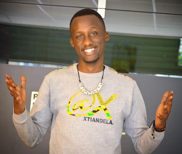 Xtian Dela reveals the shocking amount raised by men during his Club COVID show! (Video)