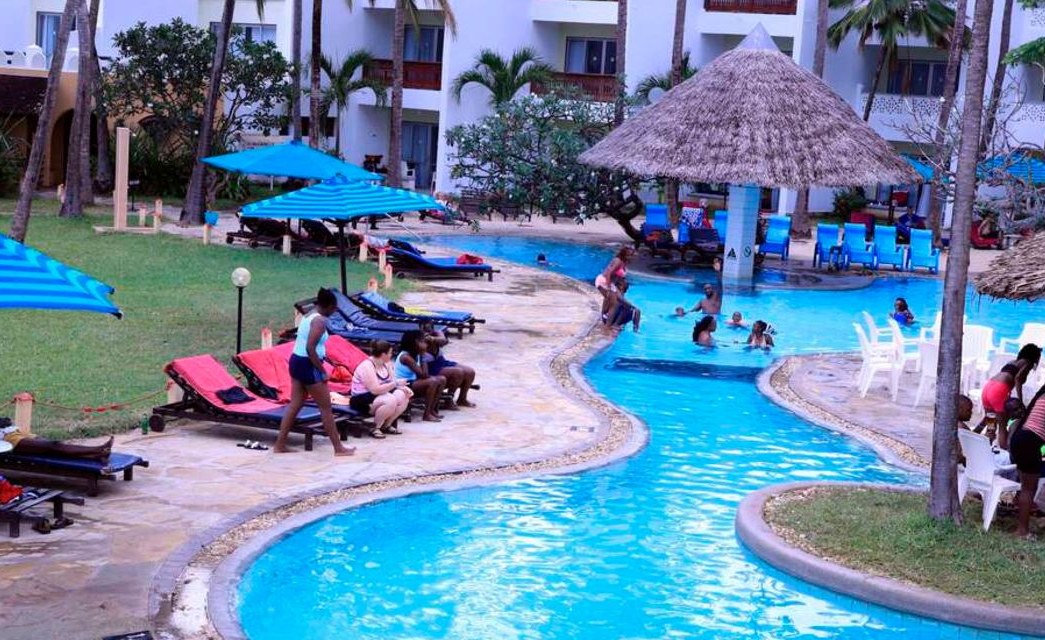 Kenya: Coastal Hotels Turn to Local Tourists With Festive Season Deals