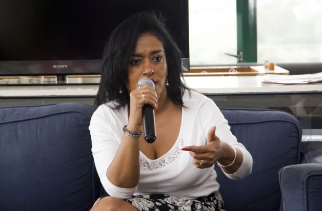 Esther Passaris Applies Lipstick in Support of Slay Queens/Kings