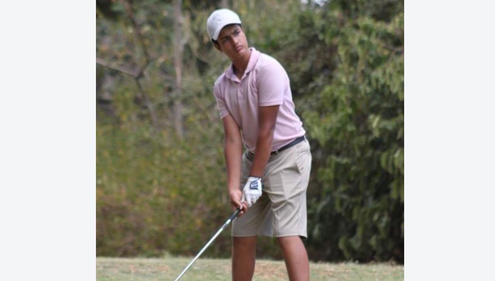 Young Din is keen to dim bright stars : The standard Sports